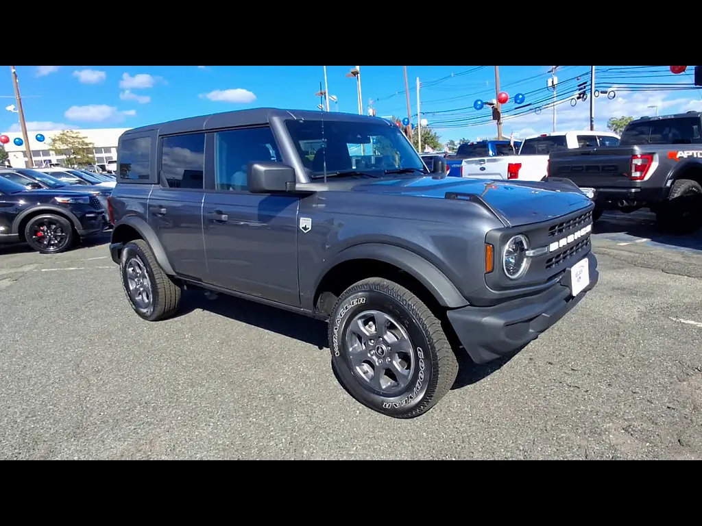 2025 Ford Bronco - $39,500