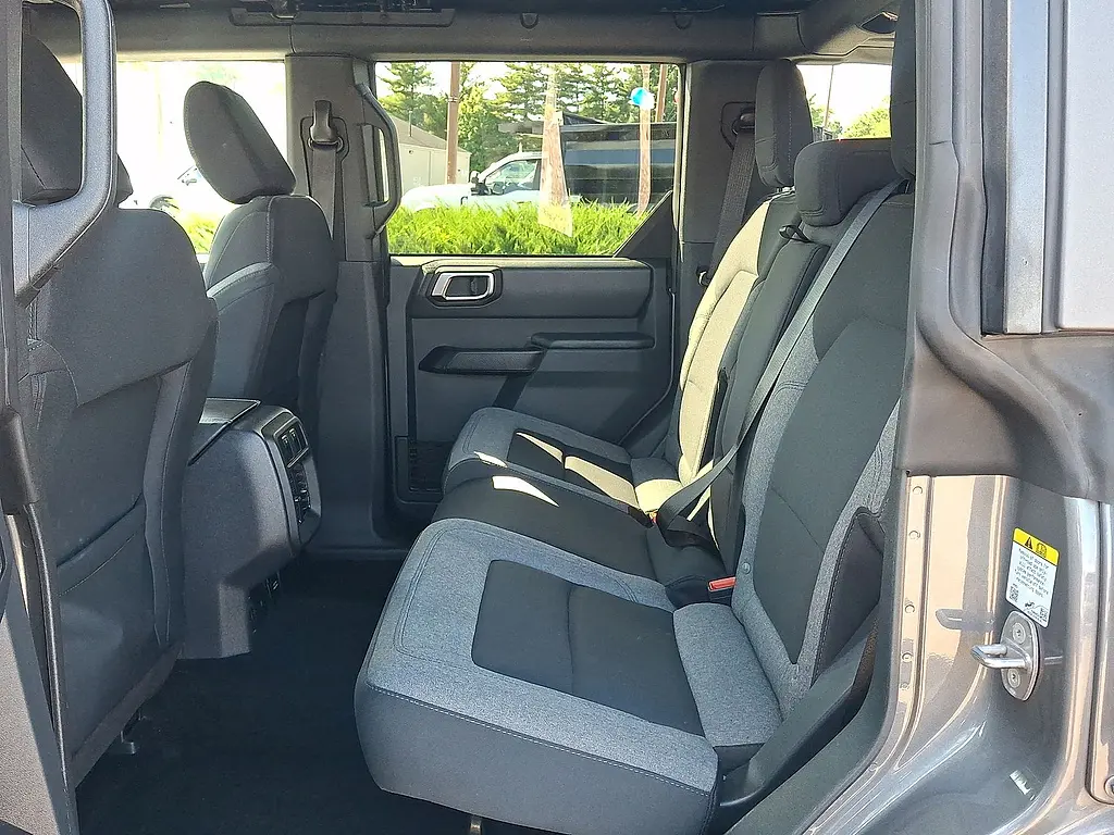2025 Ford Bronco - $39,500