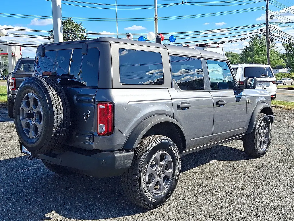 2025 Ford Bronco - $39,500