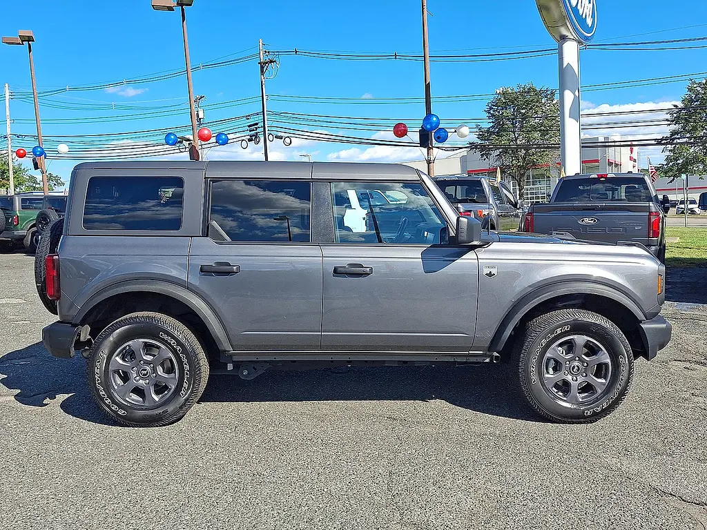 2025 Ford Bronco - $39,500