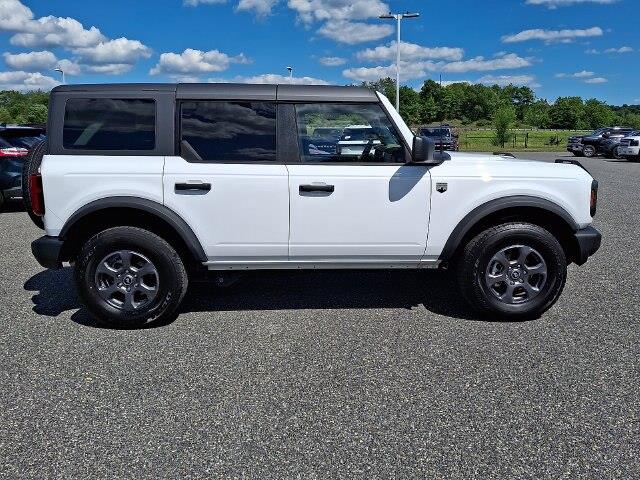 2025 Ford Bronco - $38,300
