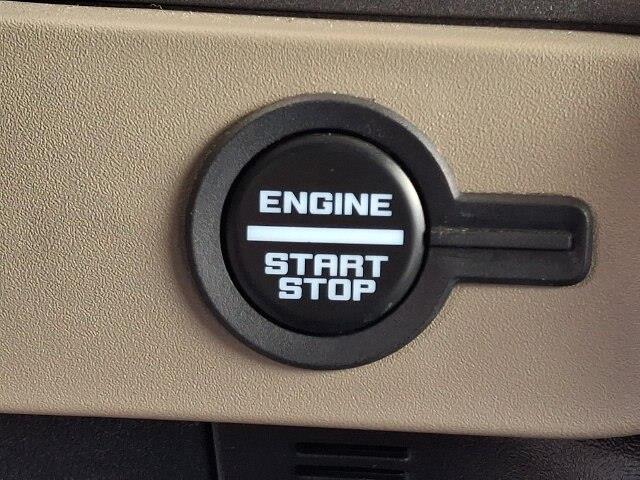 2025 Ford Bronco - $38,300