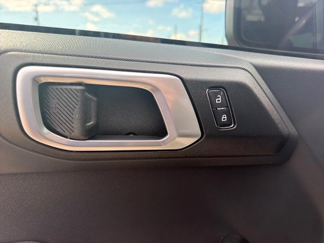 2025 Ford Bronco - $48,860