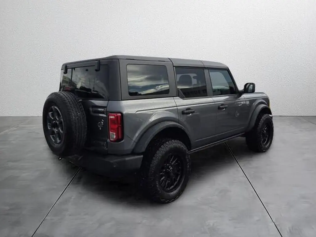 2024 Ford Bronco - $35,975