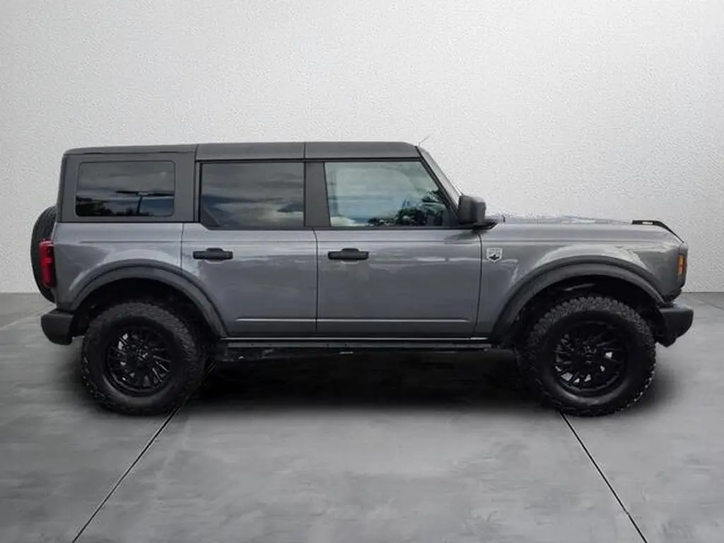2024 Ford Bronco - $35,975