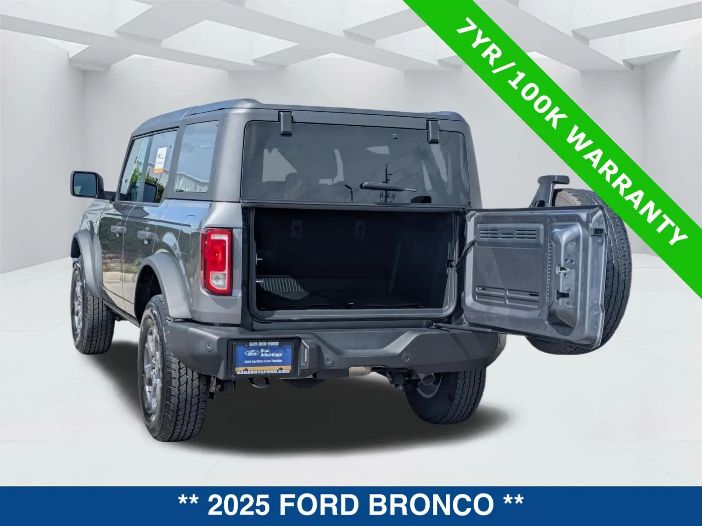 2025 Ford Bronco - $39,899