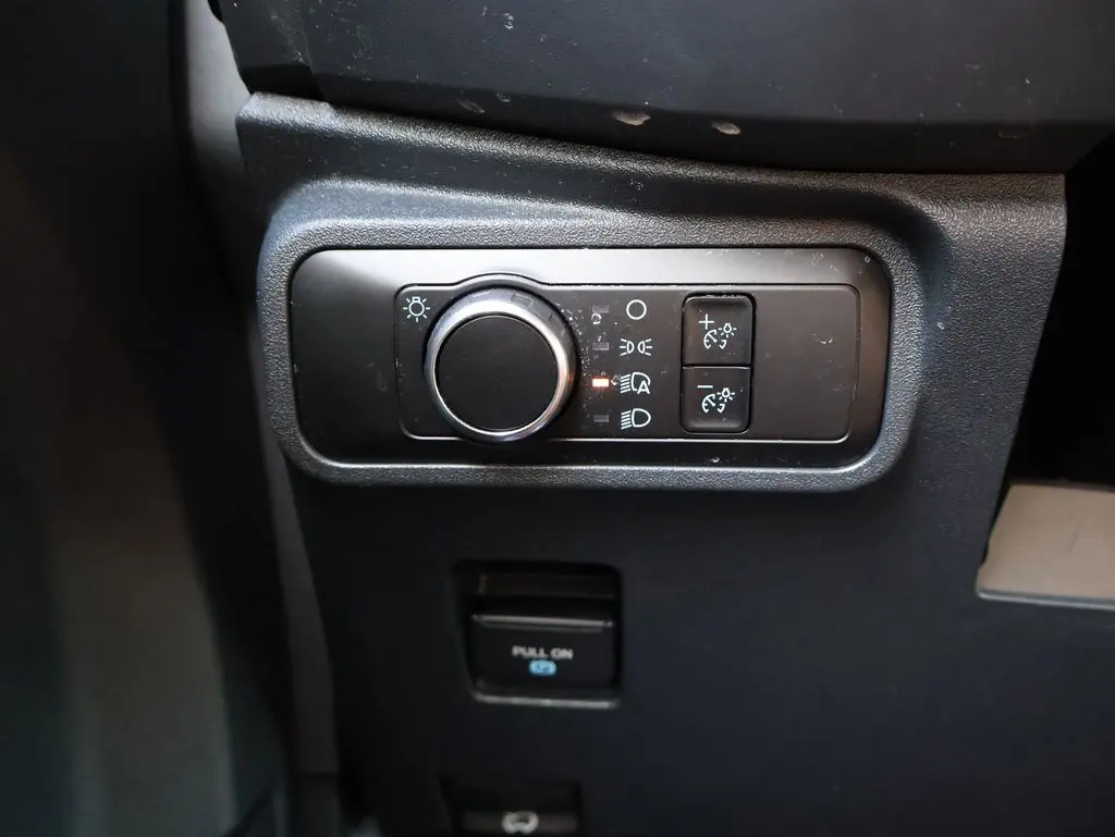 2025 Ford Bronco - $37,181