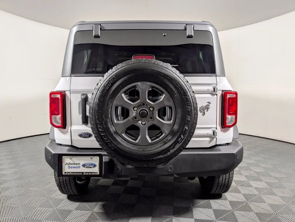 2025 Ford Bronco - $38,675