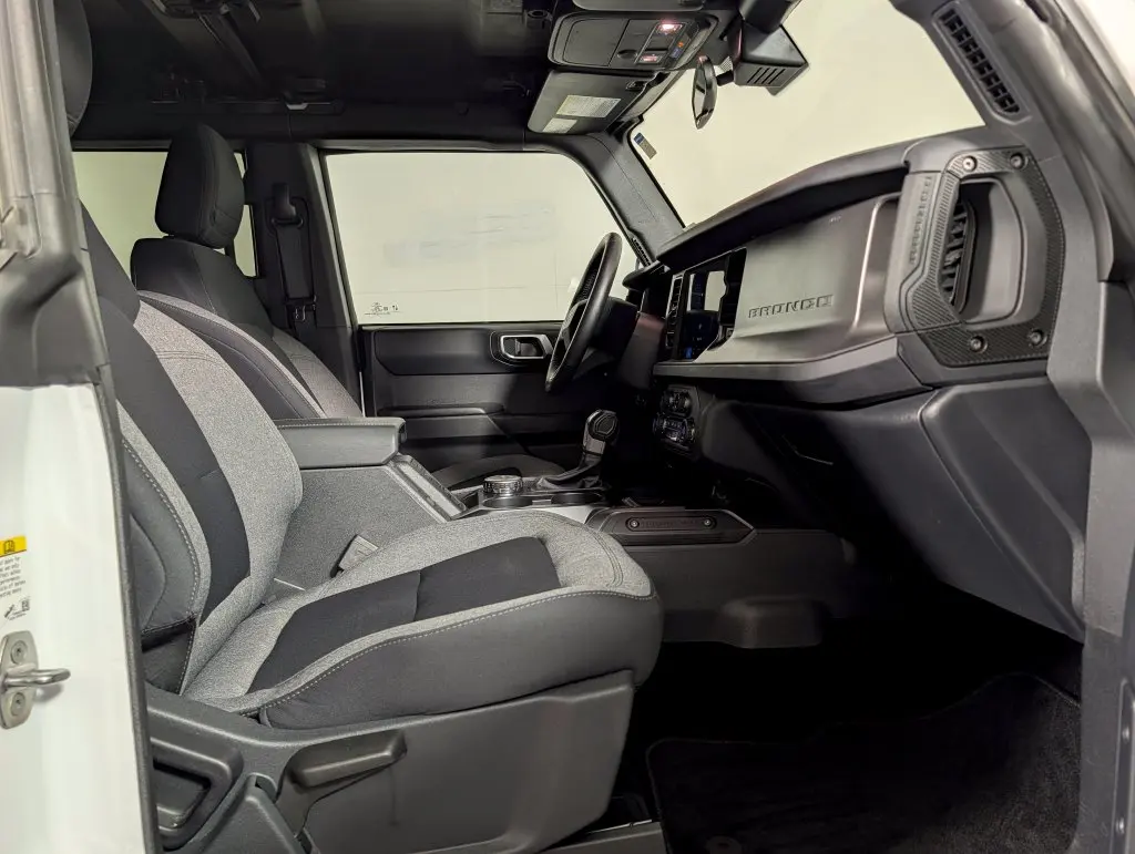 2025 Ford Bronco - $38,675