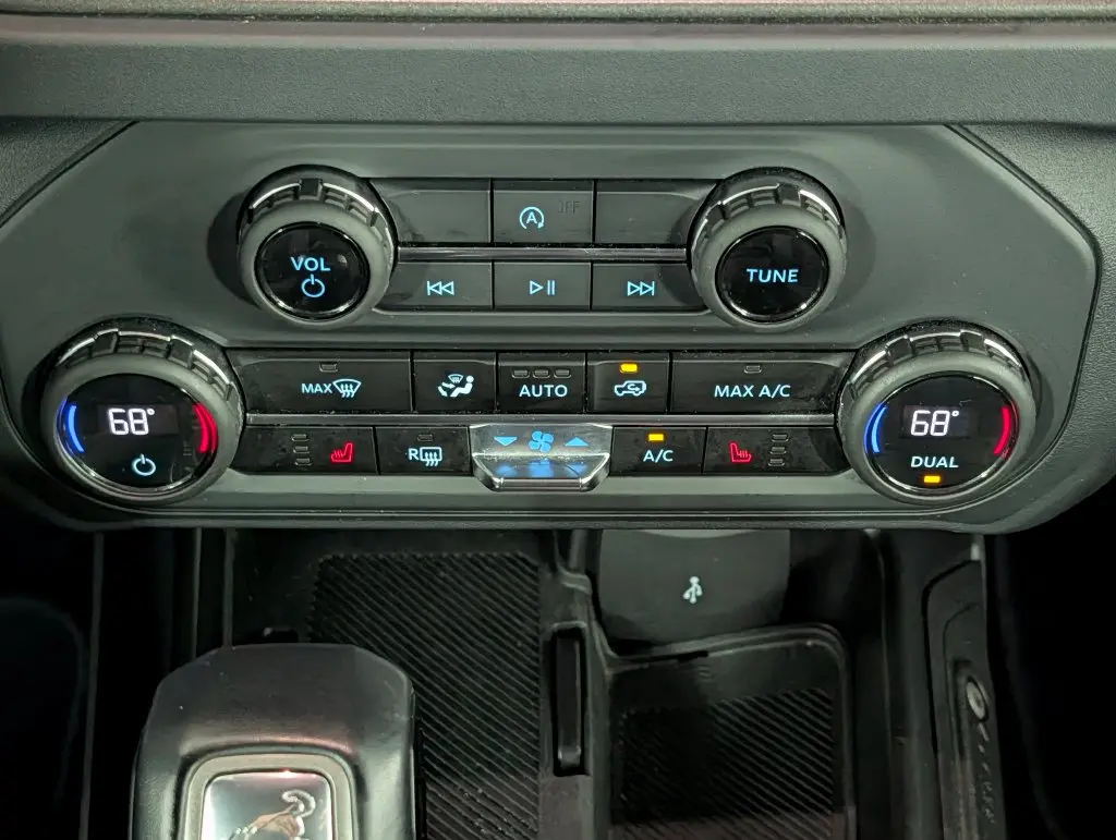 2025 Ford Bronco - $38,675