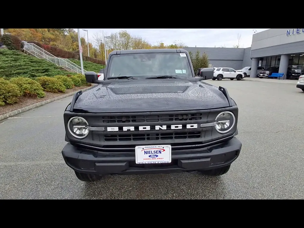 2025 Ford Bronco - $41,995