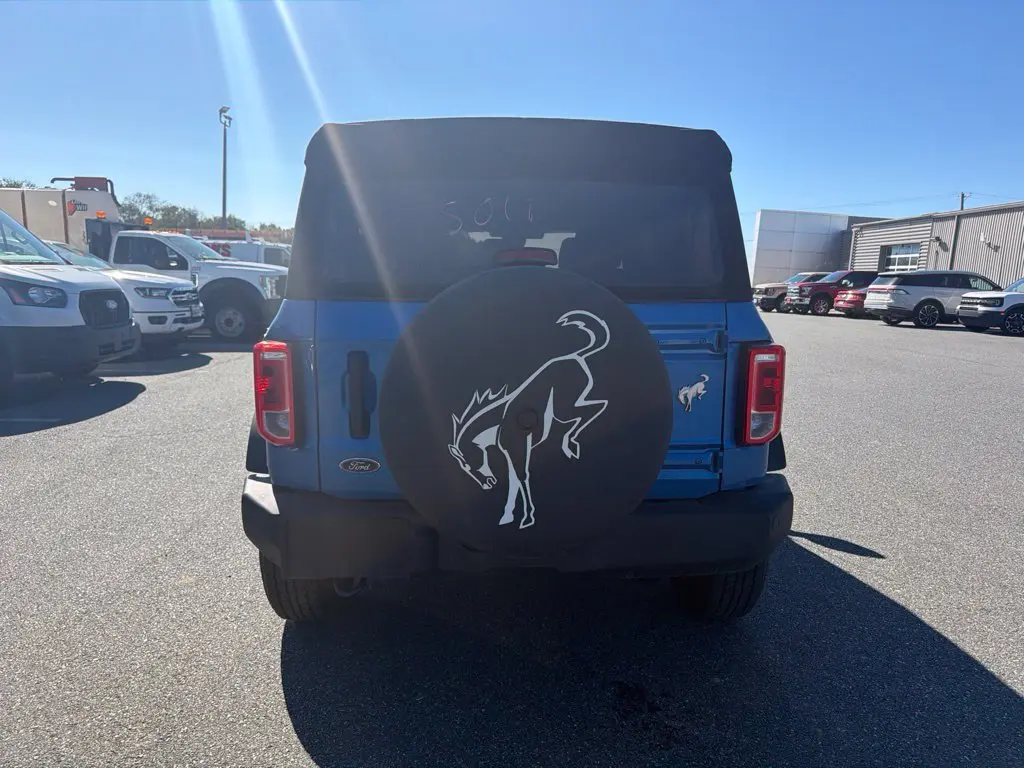 2025 Ford Bronco - $39,200