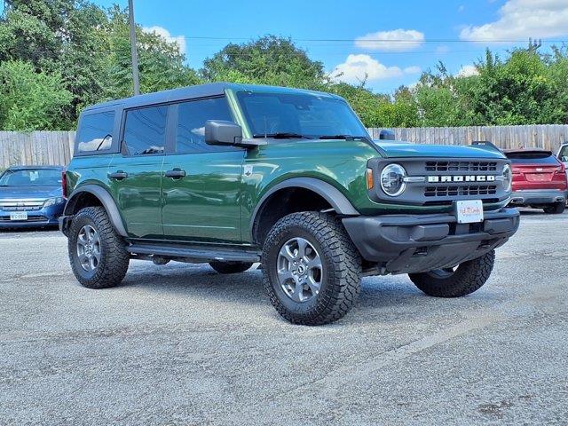 2025 Ford Bronco - $38,300