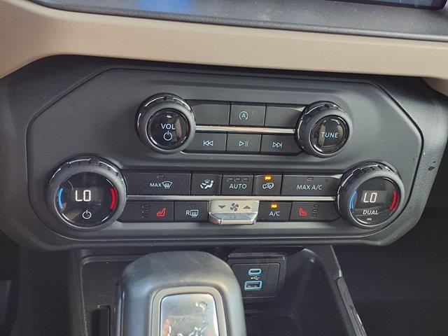 2025 Ford Bronco - $38,300