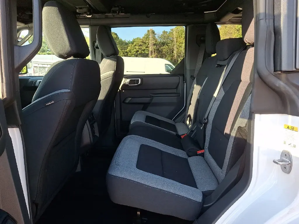 2026 Ford Bronco - $44,999