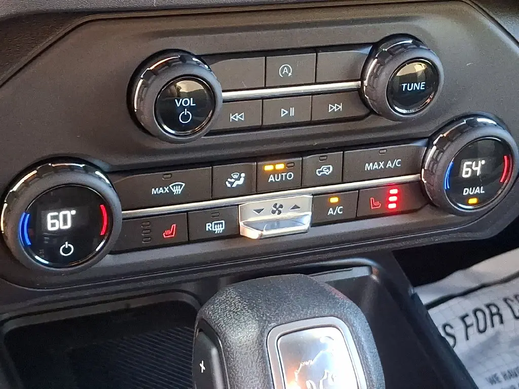 2026 Ford Bronco - $44,999