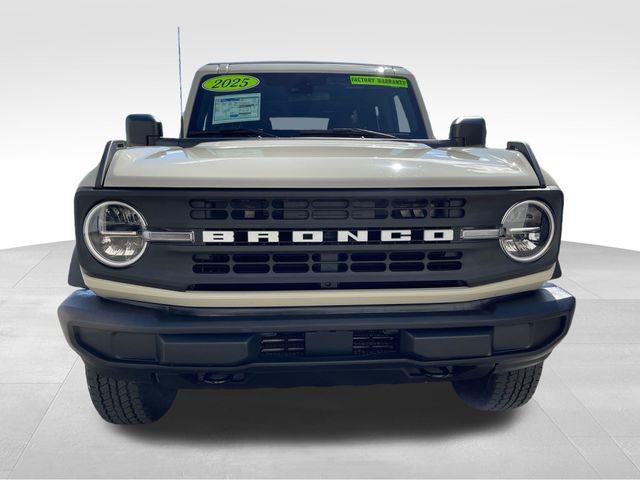 2025 Ford Bronco - $38,700