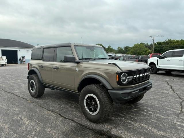 2025 Ford Bronco - $43,500