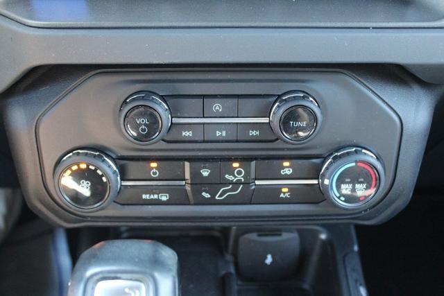 2025 Ford Bronco - $37,992
