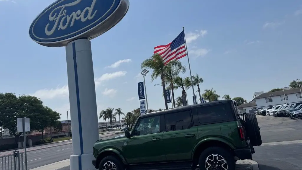 2025 Ford Bronco Outer Banks