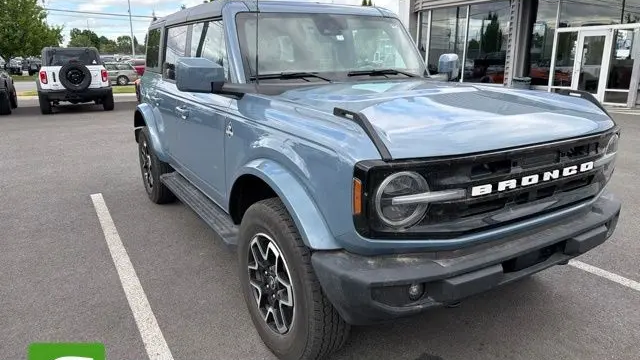 2024 Ford Bronco Outer Banks