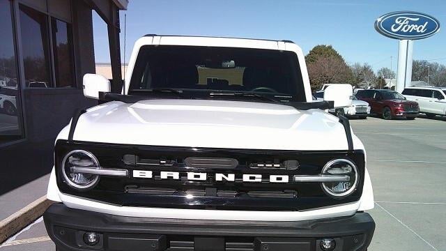 2024 Ford Bronco Outer Banks
