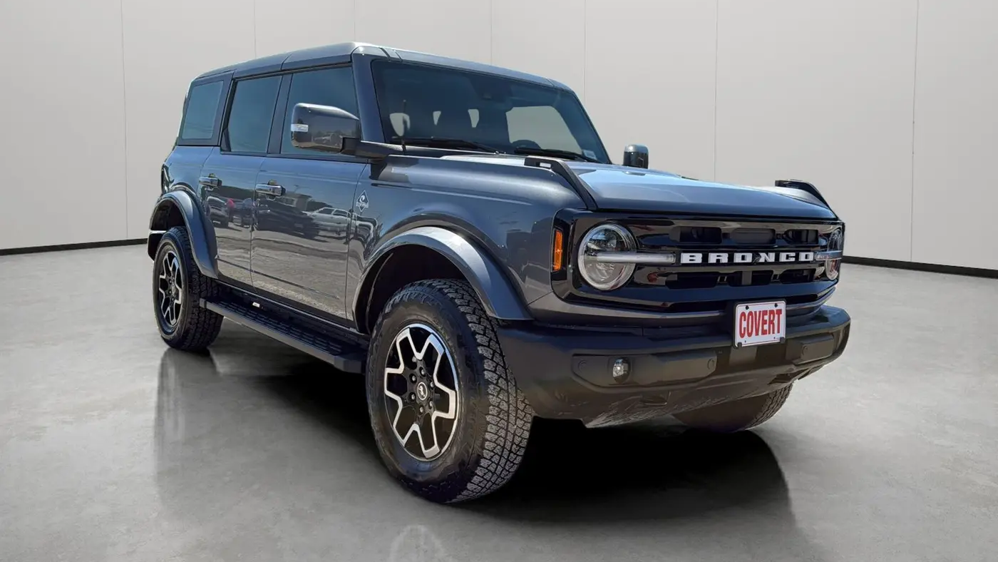2024 Ford Bronco Outer Banks
