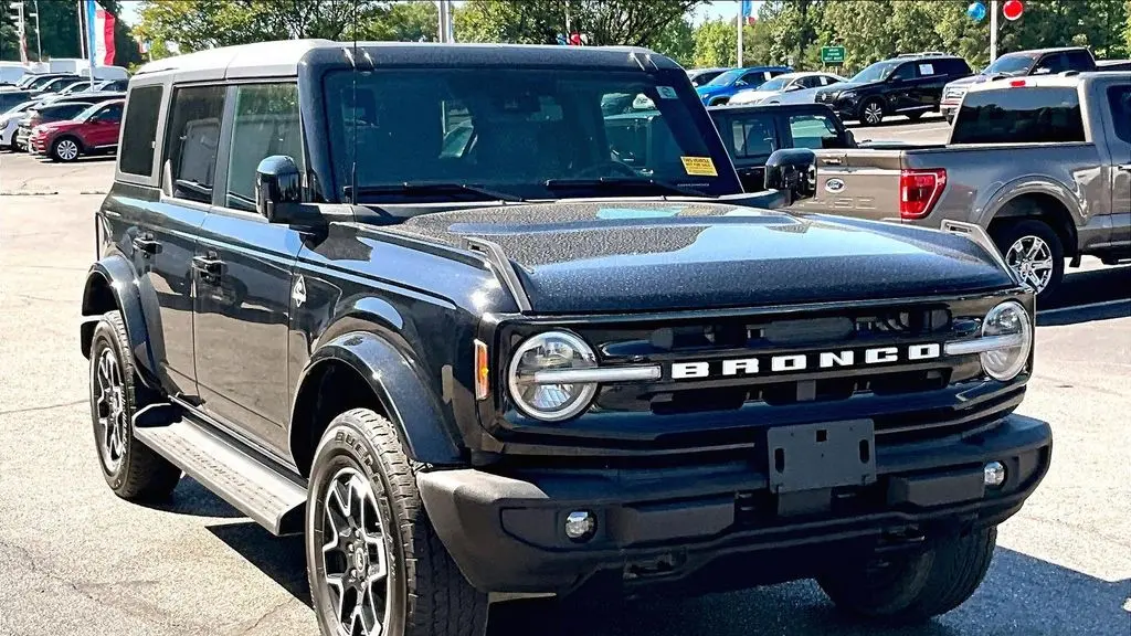 Preowned 2025 Ford Bronco Outer Banks for Sale