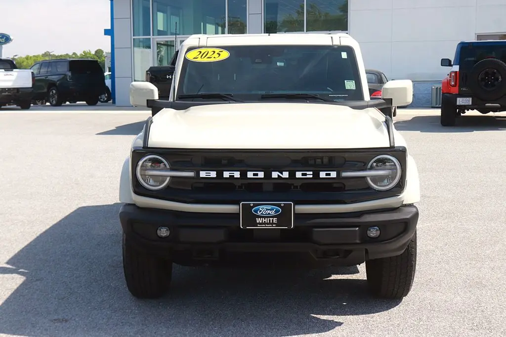 2025 Ford Bronco - $46,461