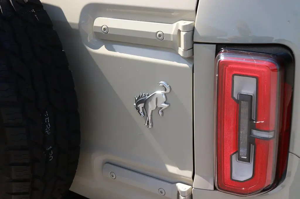 2025 Ford Bronco - $46,461