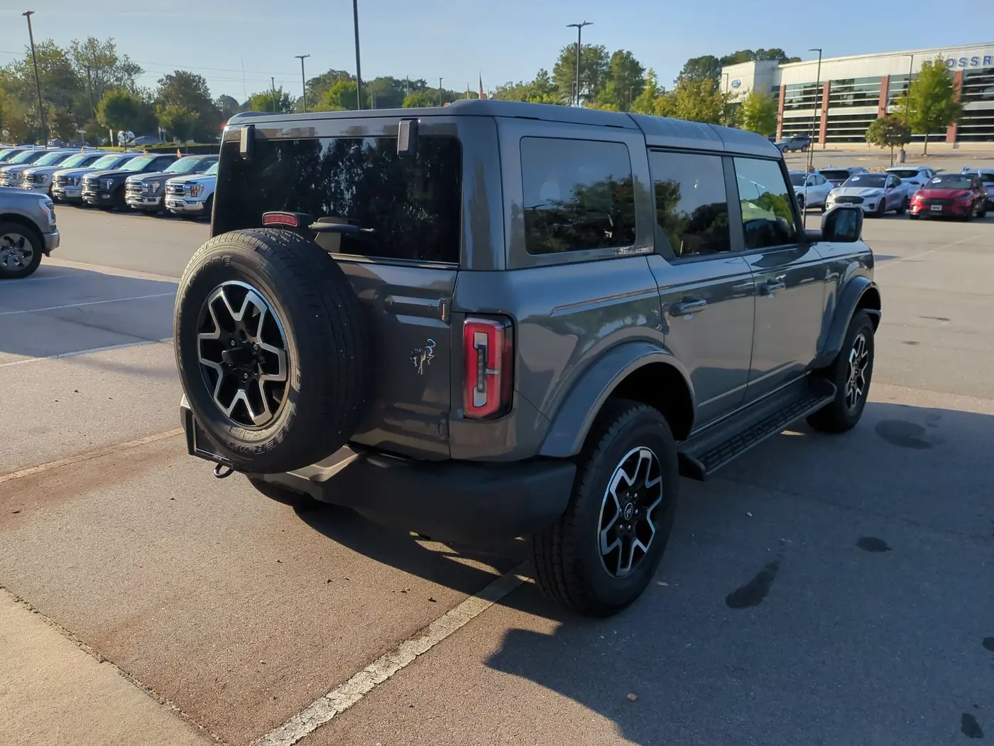 2025 Ford Bronco - $46,624