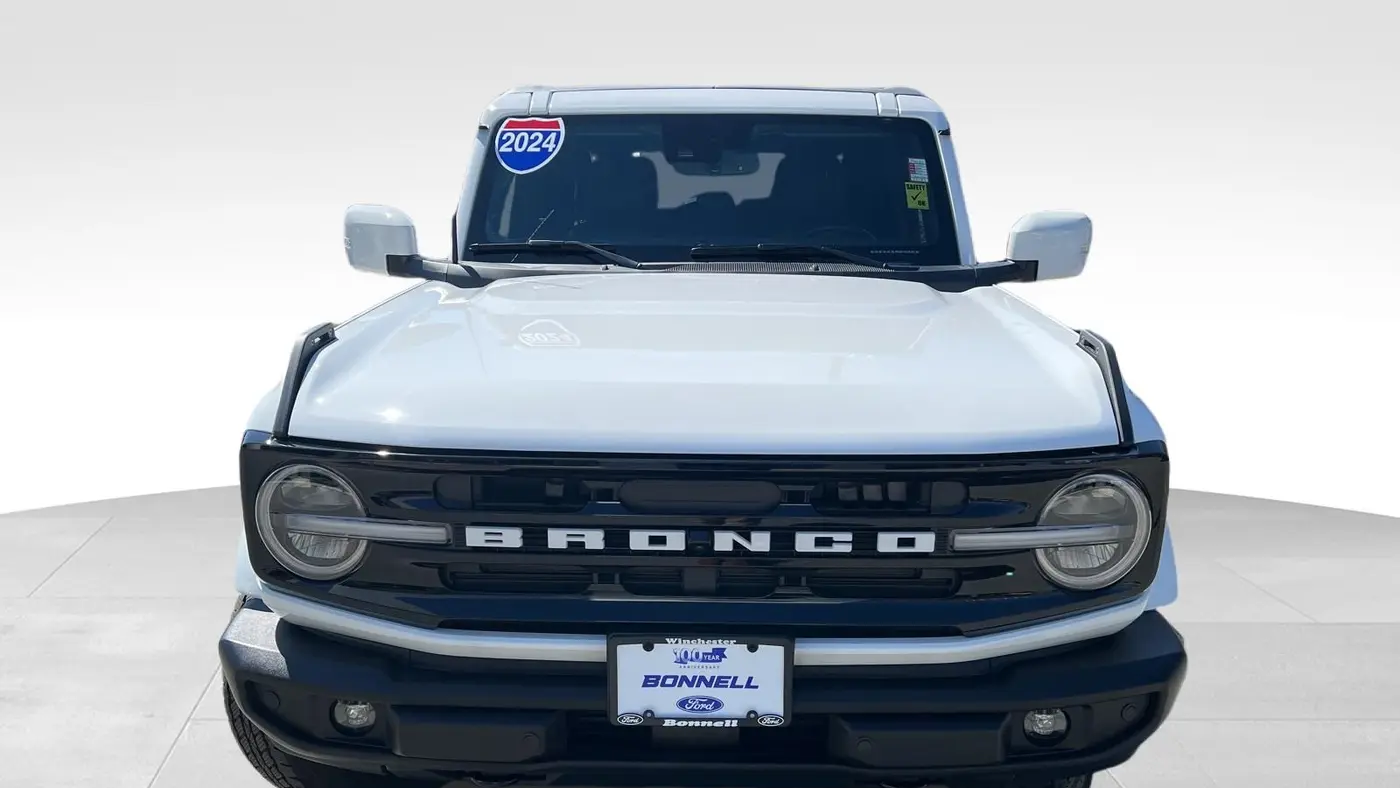 2024 Ford Bronco Outer Banks