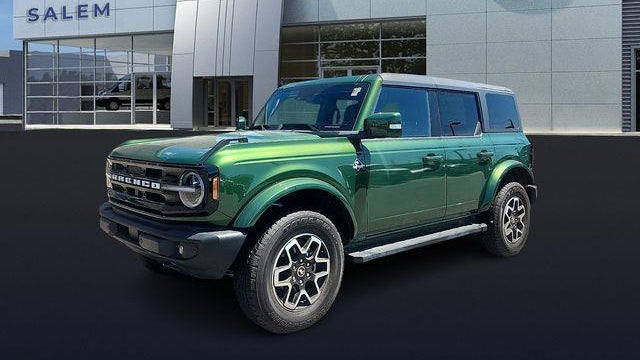 2024 Ford Bronco Outer Banks