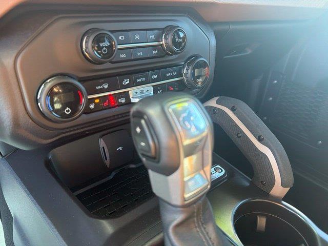 2024 Ford Bronco - $43,655