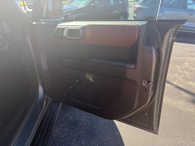 2024 Ford Bronco - $43,655