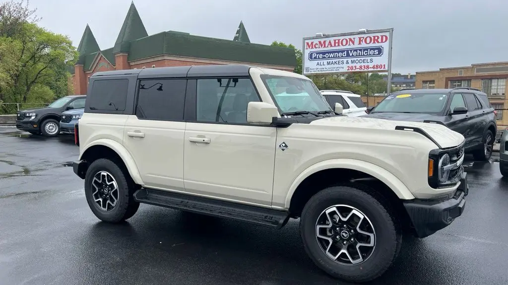Preowned 2025 Ford Bronco Outer Banks for Sale