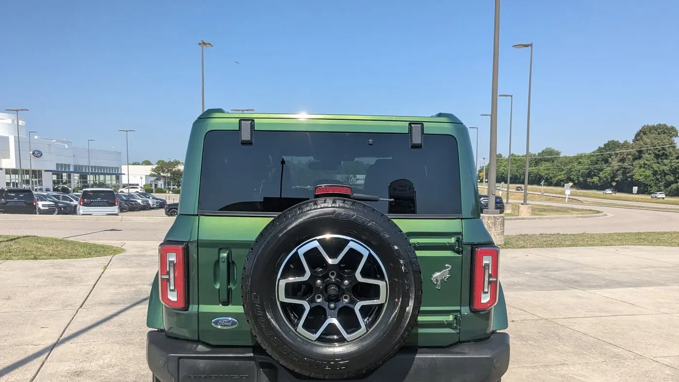 2025 Ford Bronco Outer Banks