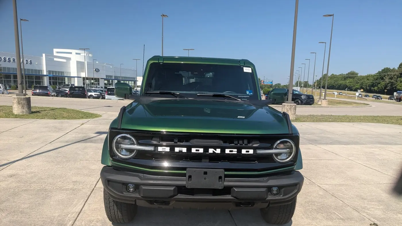 2025 Ford Bronco Outer Banks