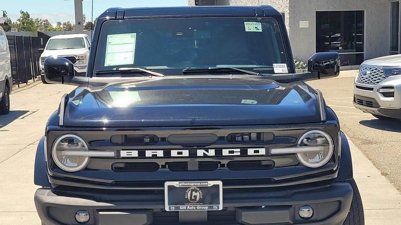 2025 Ford Bronco Outer Banks