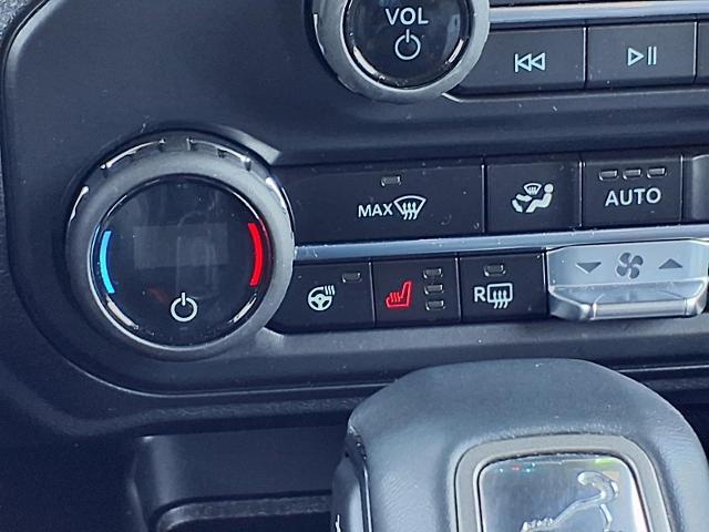 2025 Ford Bronco - $47,988