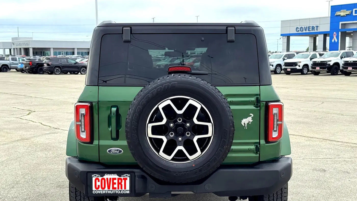 2025 Ford Bronco Outer Banks