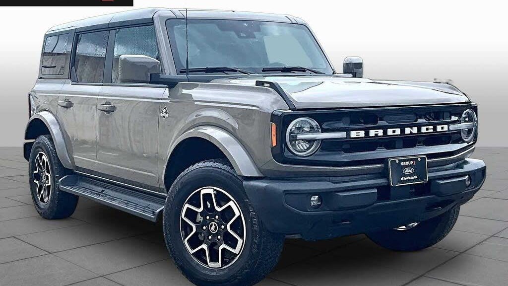 Preowned 2025 Ford Bronco Outer Banks for Sale