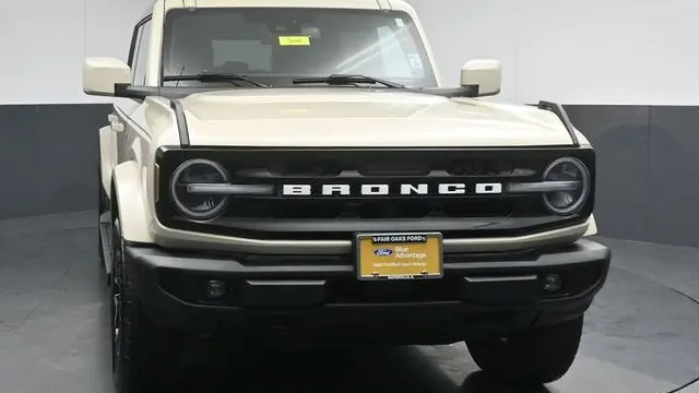 2025 Ford Bronco Outer Banks