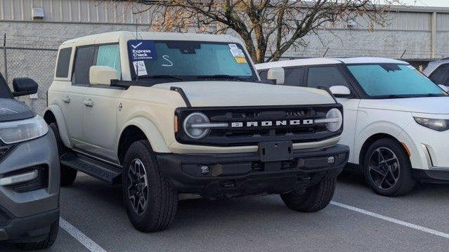 2025 Ford Bronco Outer Banks