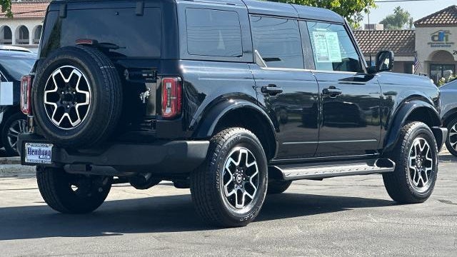 2025 Ford Bronco Outer Banks