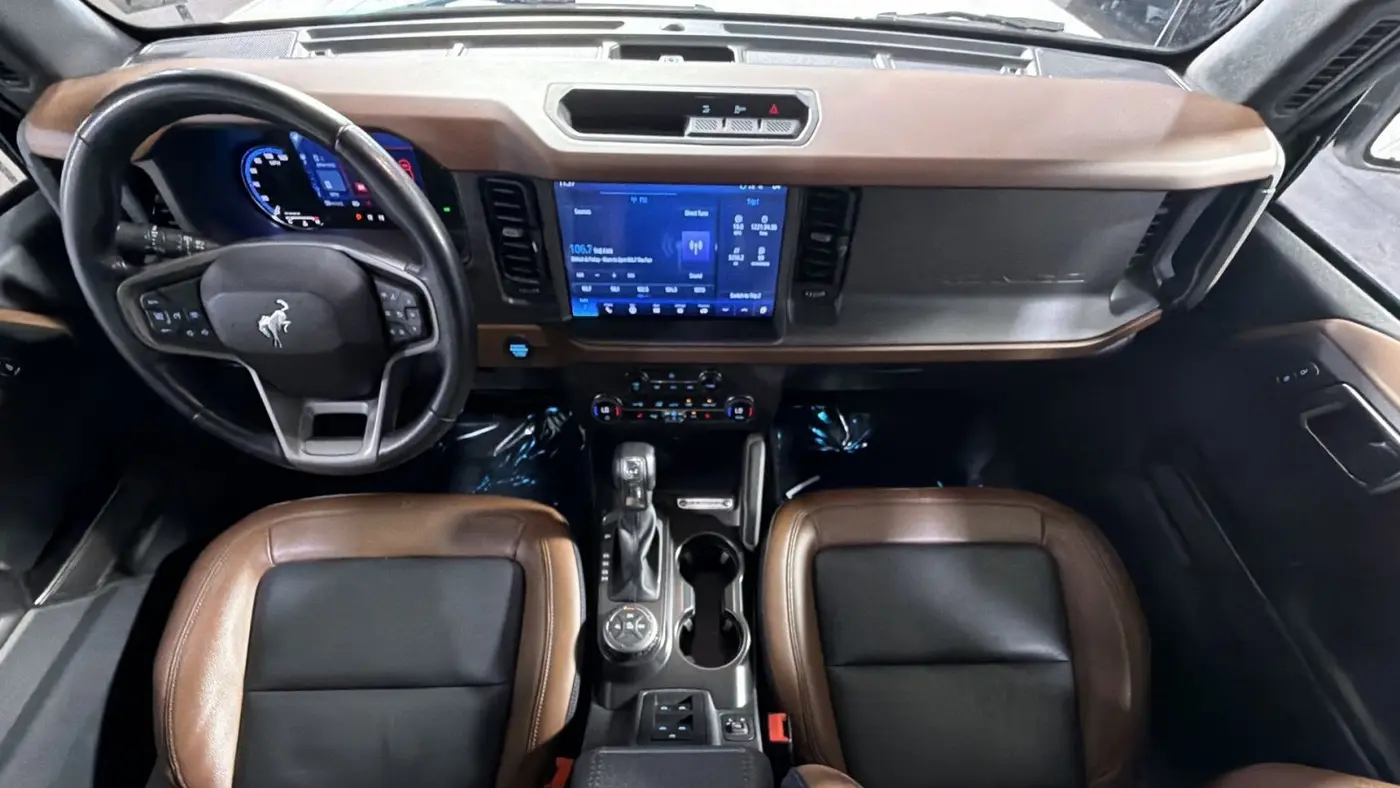 2024 Ford Bronco Outer Banks
