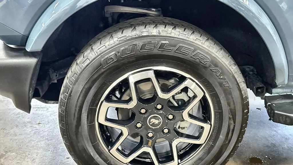 2024 Ford Bronco Outer Banks