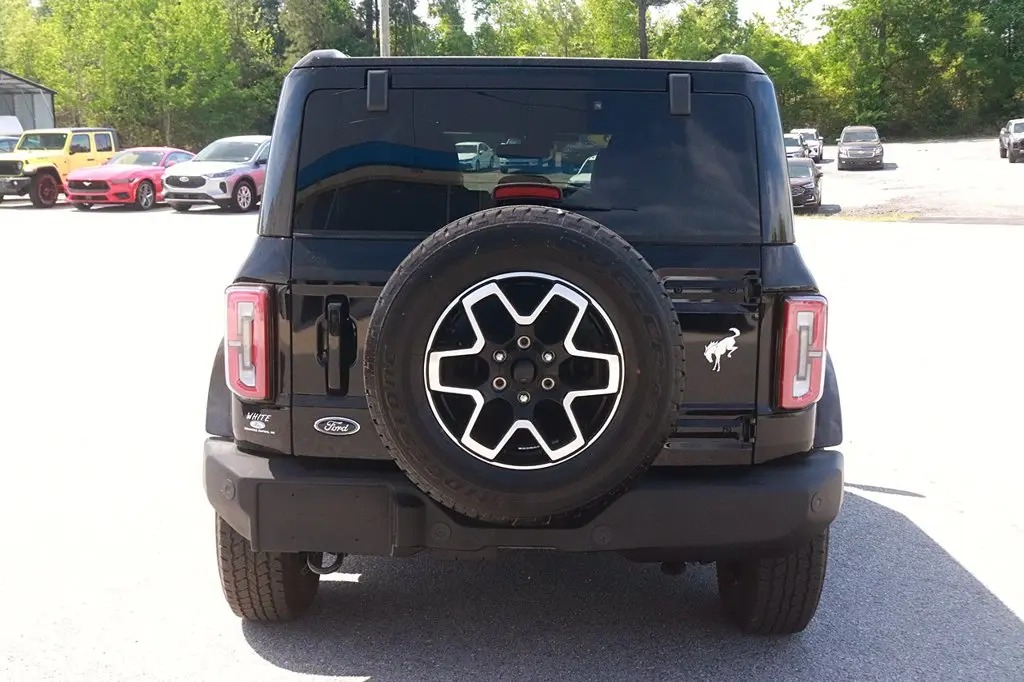 2025 Ford Bronco - $45,997