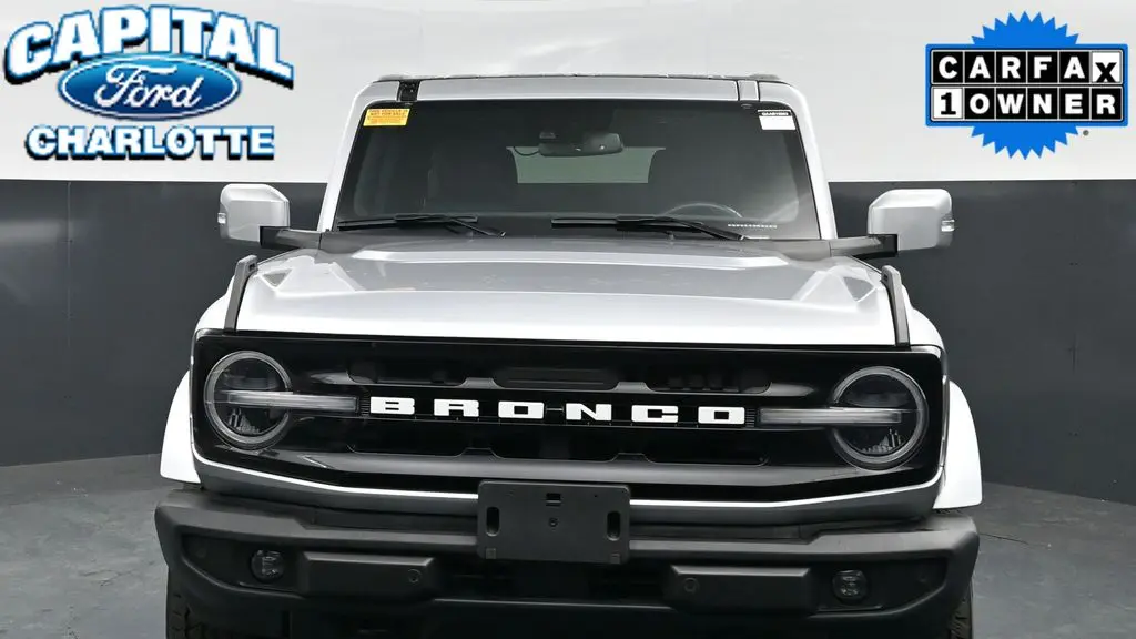 2024 Ford Bronco Outer Banks