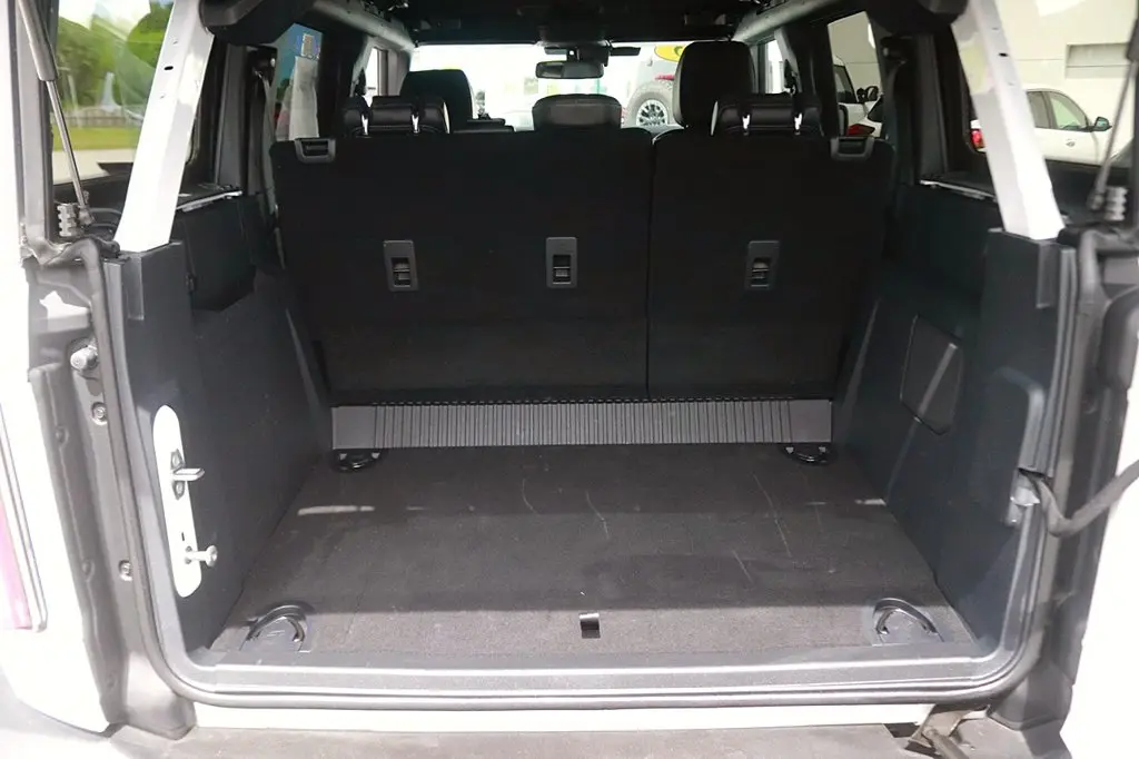 2025 Ford Bronco - $47,636